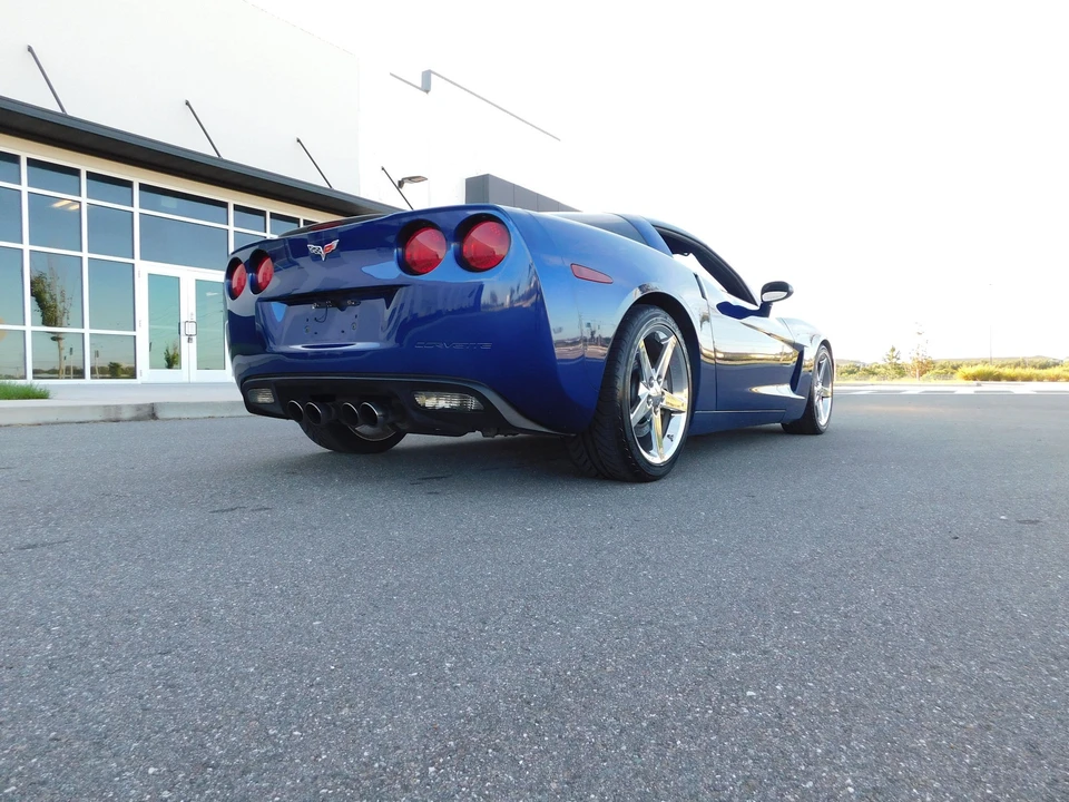 2005 Chevrolet Corvette C6 - Image 11 of 31