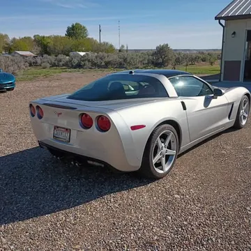 2005 Chevrolet Corvette Hard Top 2D