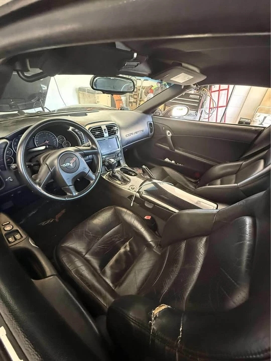 2005 Chevrolet Corvette C6 - Image 3 of 3