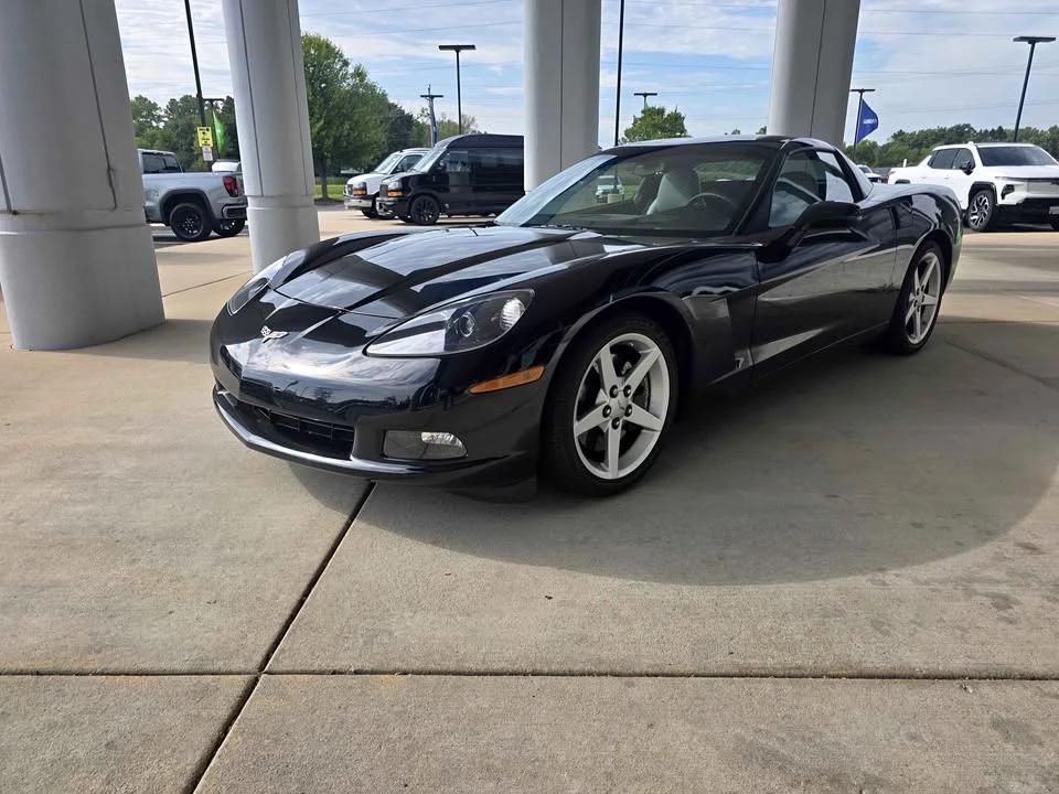 2005 Chevrolet Corvette C6 - Image 1 of 15