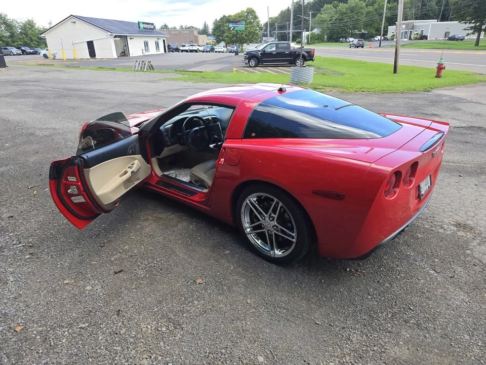 2005 Chevrolet Corvette C6 - Image 8 of 9