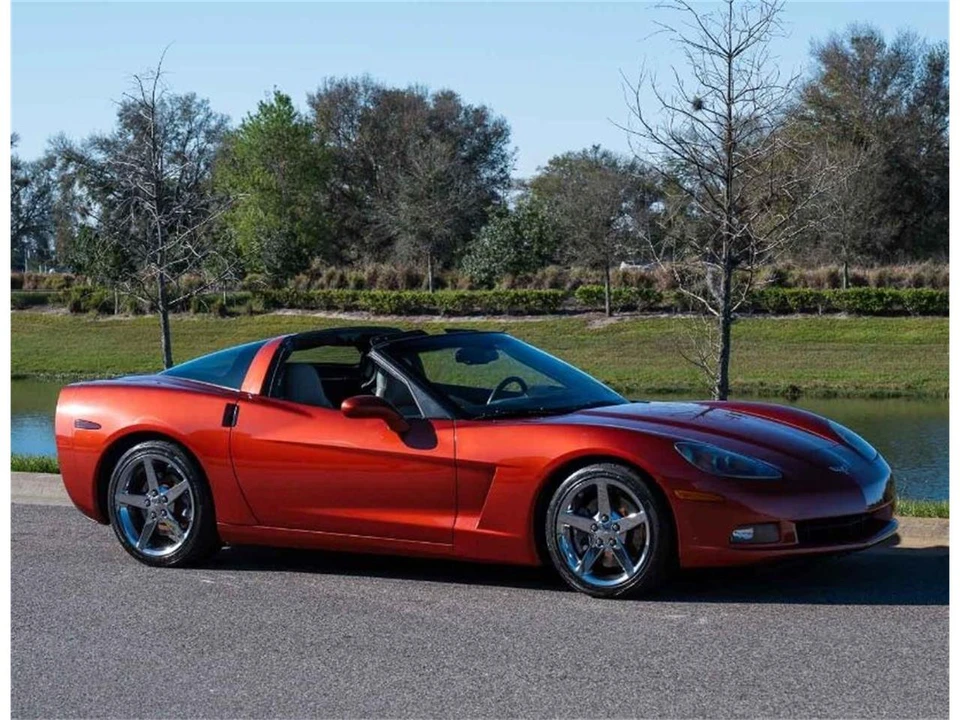 2005 Chevrolet Corvette C6 - Image 10 of 11