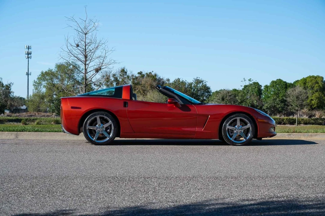 2005 Chevrolet Corvette C6 - Image 7 of 21