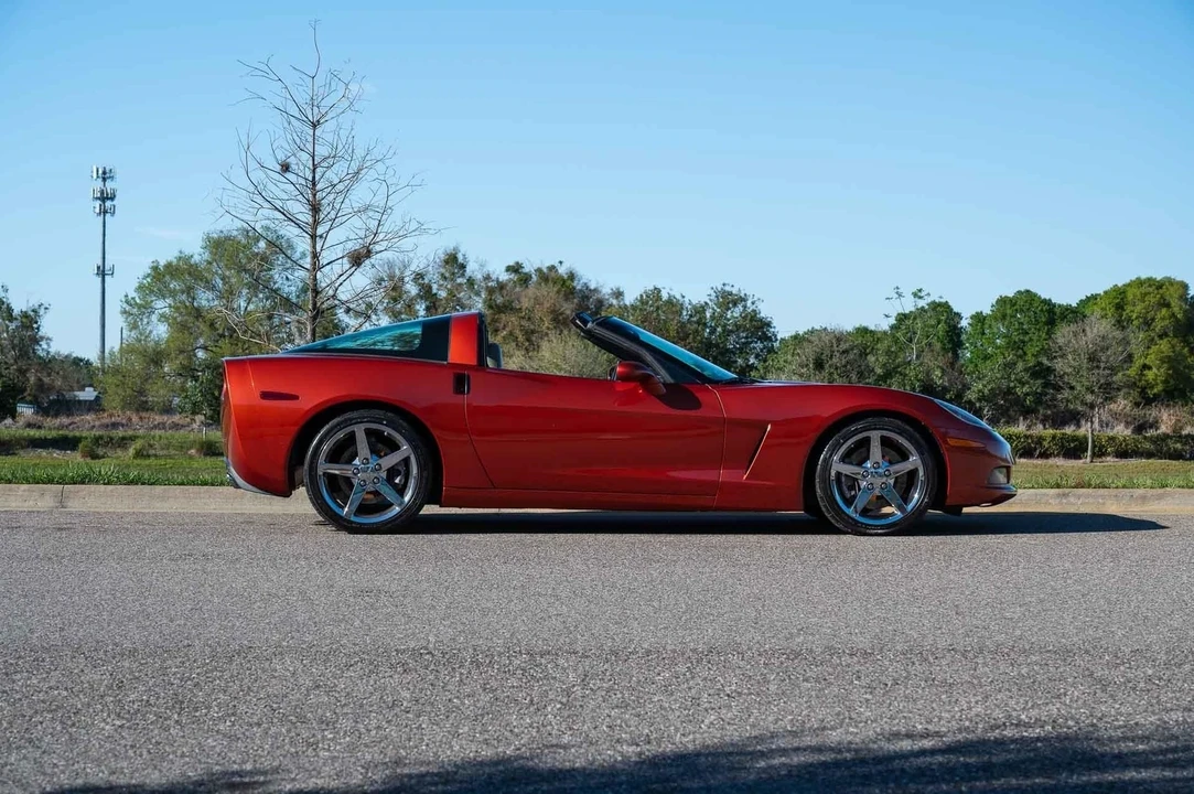 2005 Chevrolet Corvette C6 - Image 7 of 21
