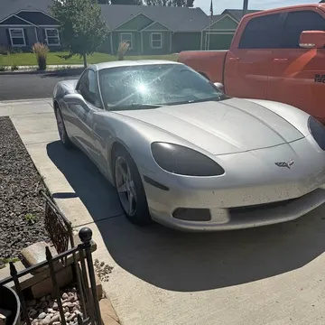 2005 Chevrolet Corvette LS2