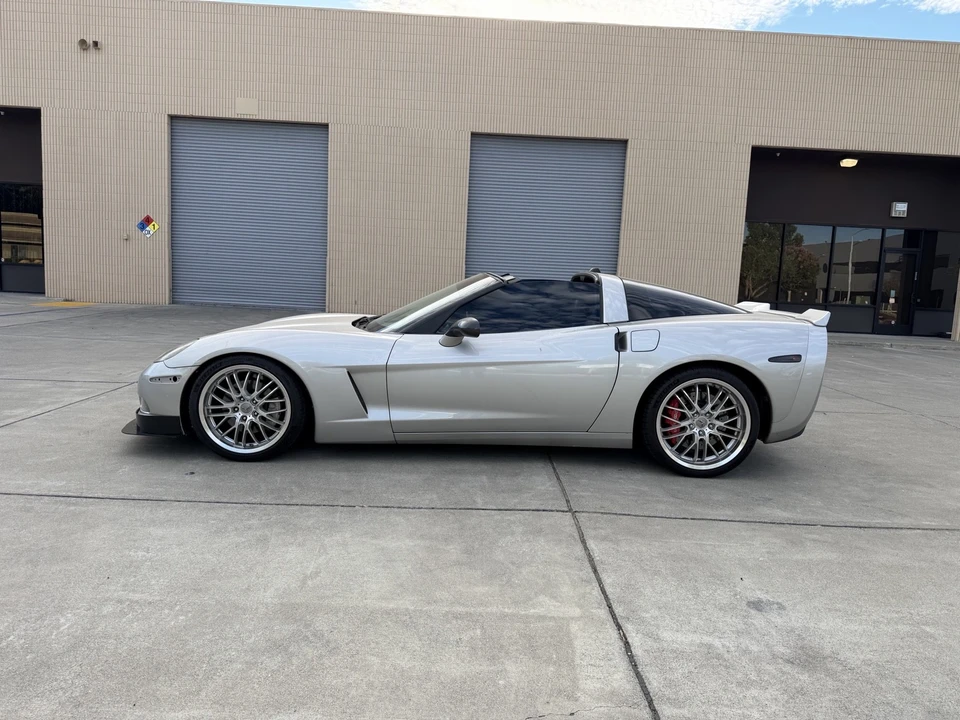 2005 Chevrolet Corvette C6 - Image 8 of 13