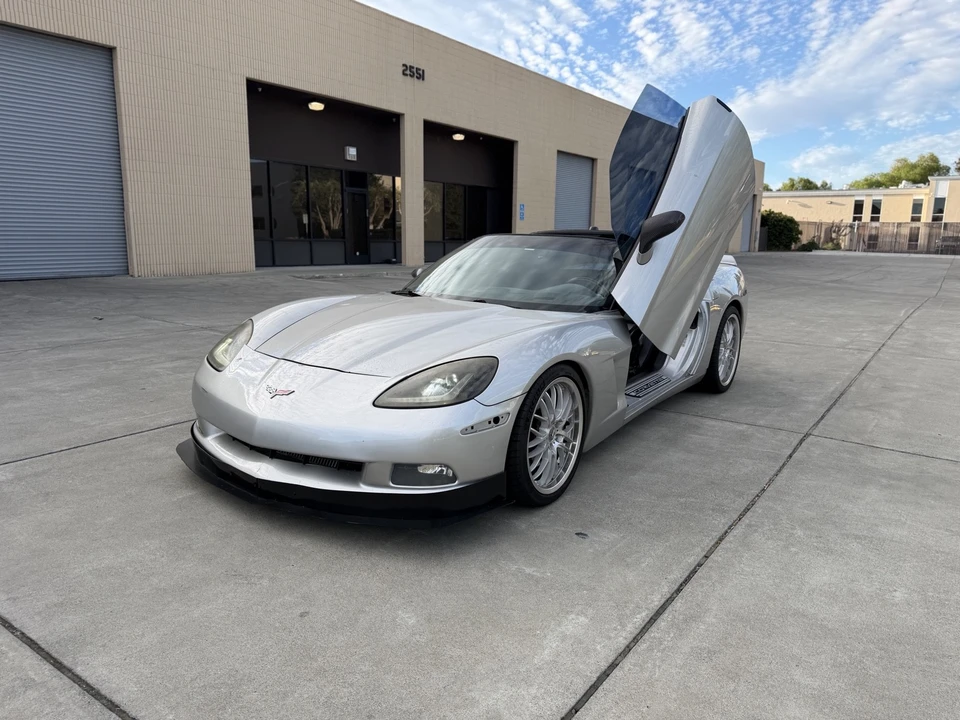 2005 Chevrolet Corvette C6 - Image 9 of 13