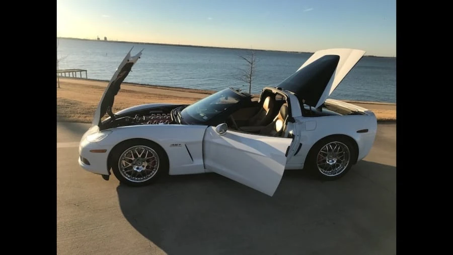 2005 Chevrolet Corvette C6 - Image 4 of 10