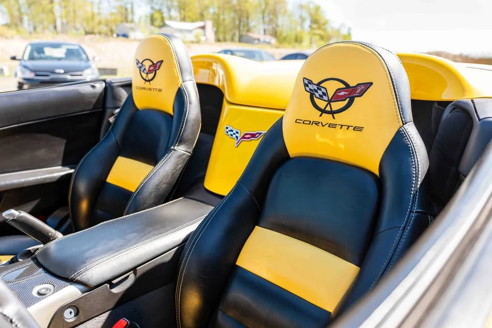 2005 Chevrolet Corvette C6 - Image 11 of 17