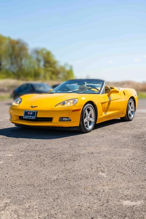 2005 Chevrolet Corvette C6 - Image 2 of 17
