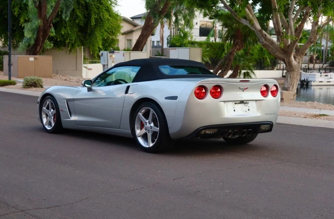2005 Chevrolet Corvette C6 - Image 6 of 12