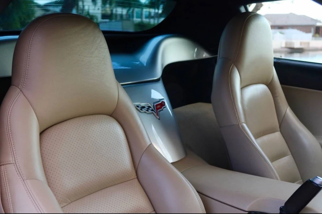 2005 Chevrolet Corvette C6 - Image 12 of 16