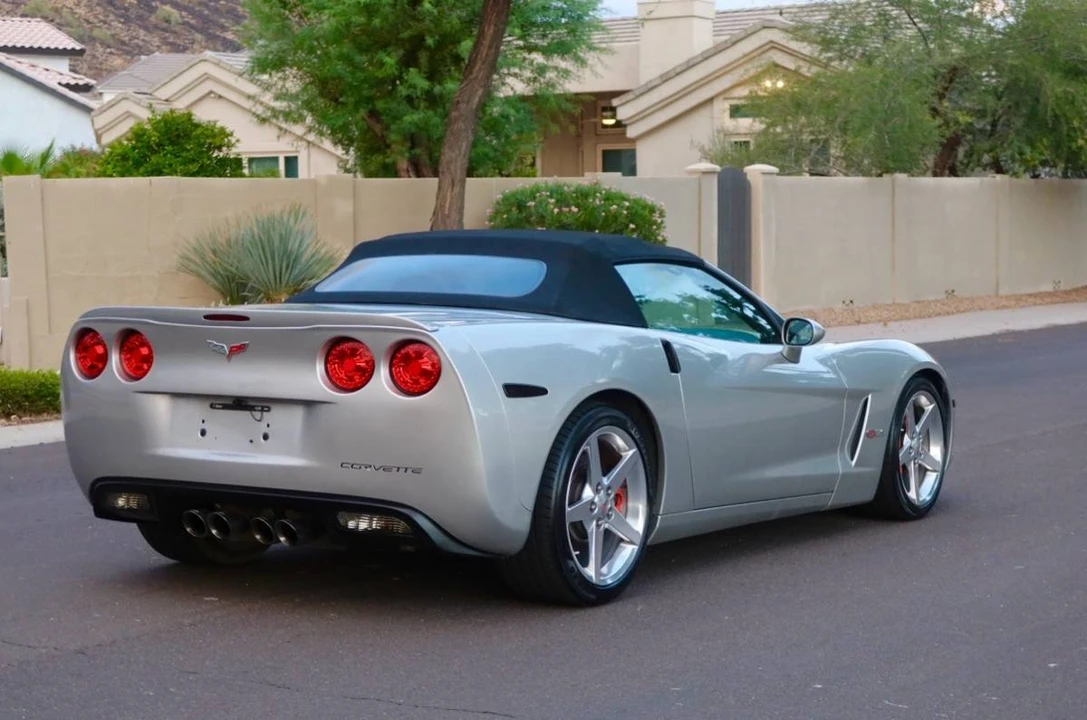 2005 Chevrolet Corvette C6 - Image 4 of 12