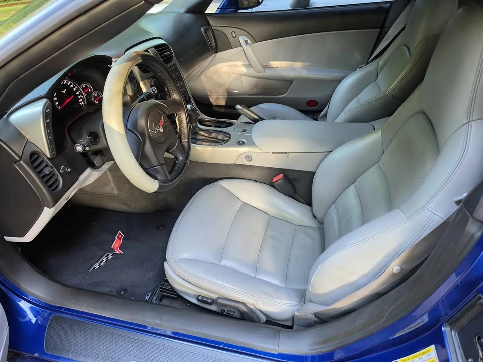 2005 Chevrolet Corvette C6 - Image 8 of 9