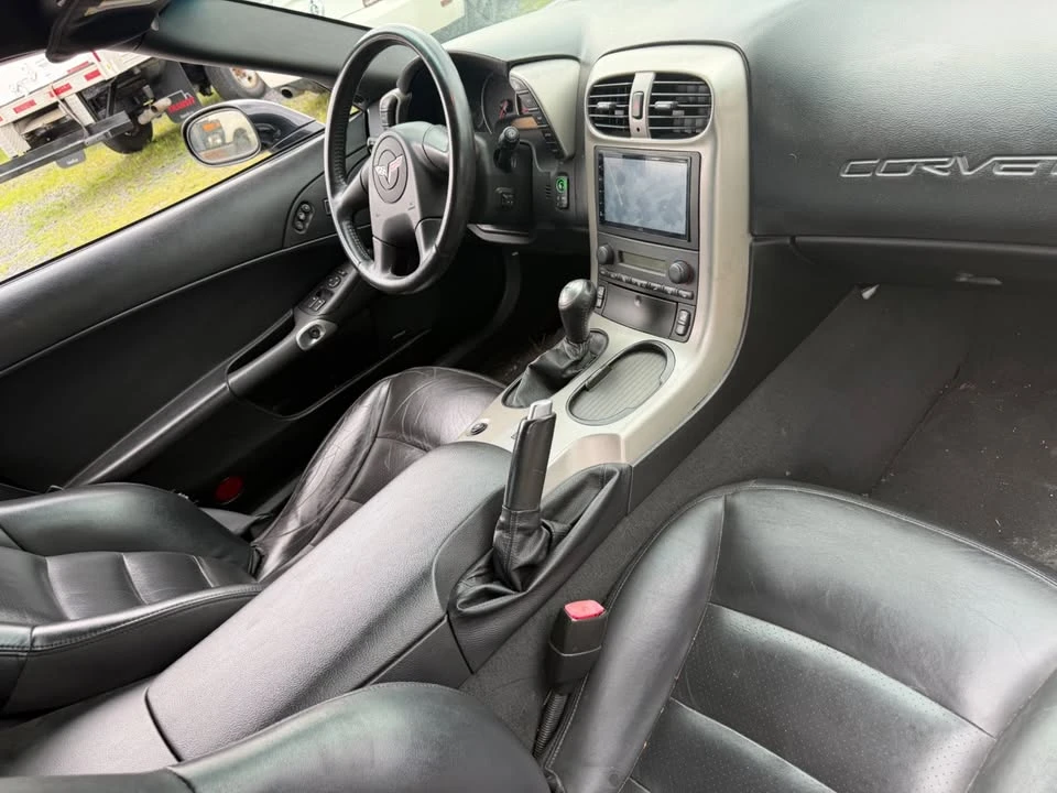 2005 Chevrolet Corvette C6 - Image 11 of 16