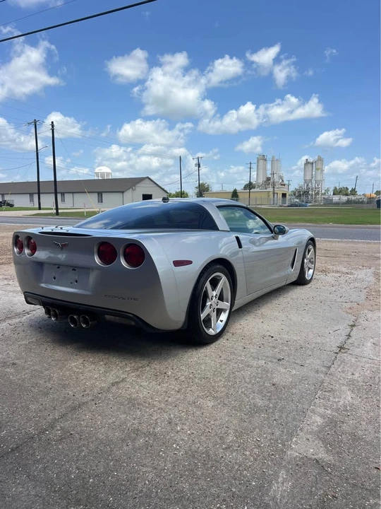 2005 Chevrolet Corvette C6 - Image 4 of 13
