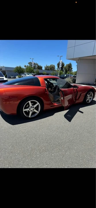 2005 Chevrolet Corvette C6 - Image 4 of 5