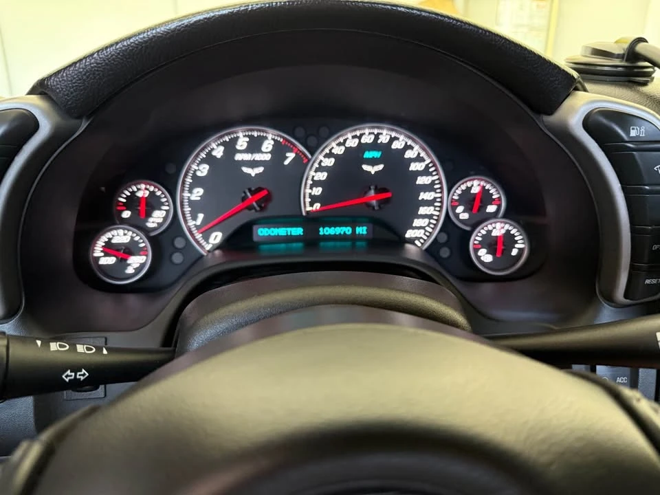 2005 Chevrolet Corvette C6 - Image 8 of 12