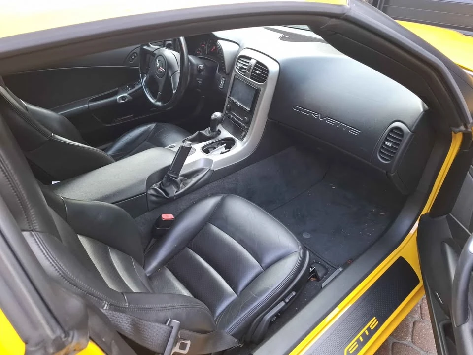 2005 Chevrolet Corvette C6 - Image 3 of 10