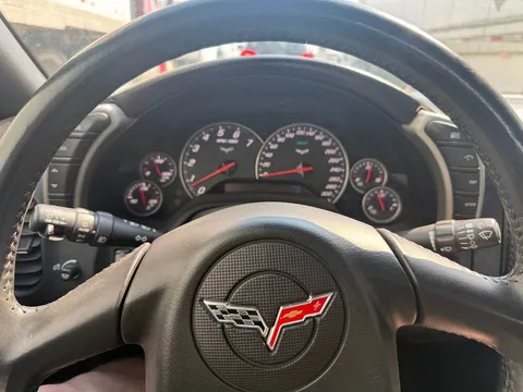 2005 Chevrolet Corvette C6 - Image 2 of 11