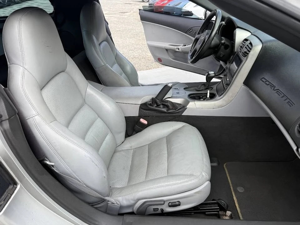 2005 Chevrolet Corvette C6 - Image 17 of 18