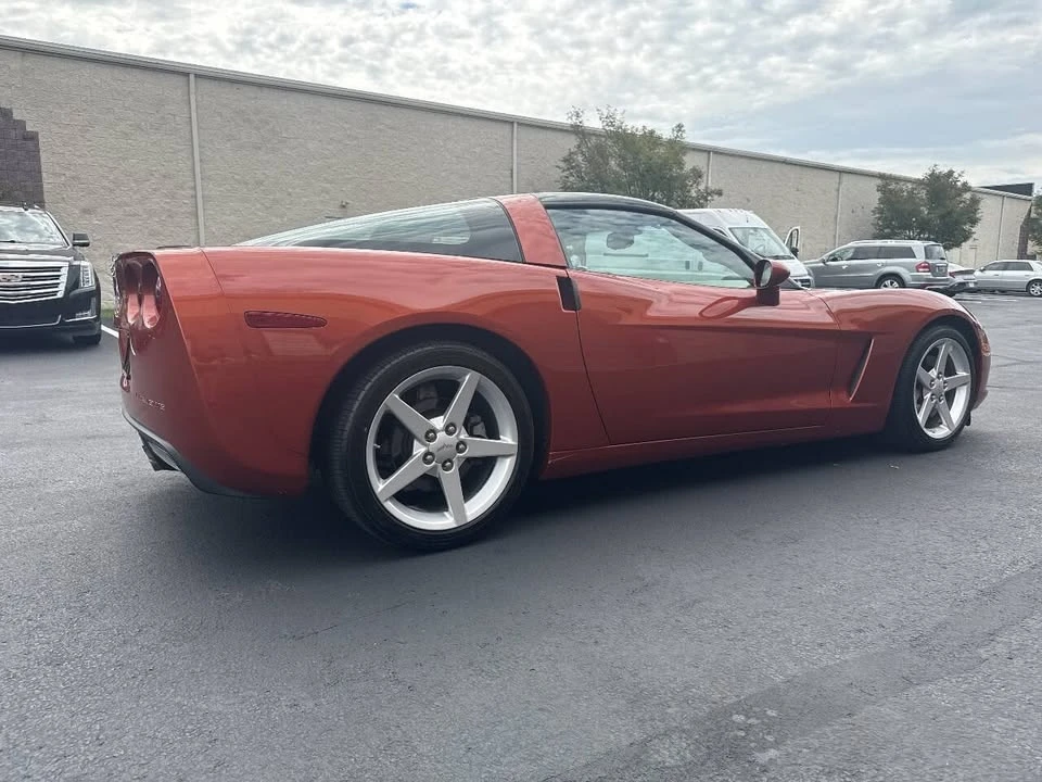 2005 Chevrolet Corvette C6 - Image 8 of 19
