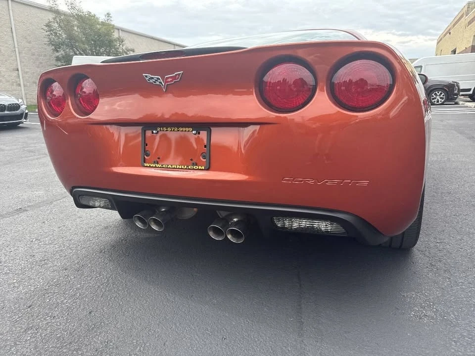 2005 Chevrolet Corvette C6 - Image 16 of 19