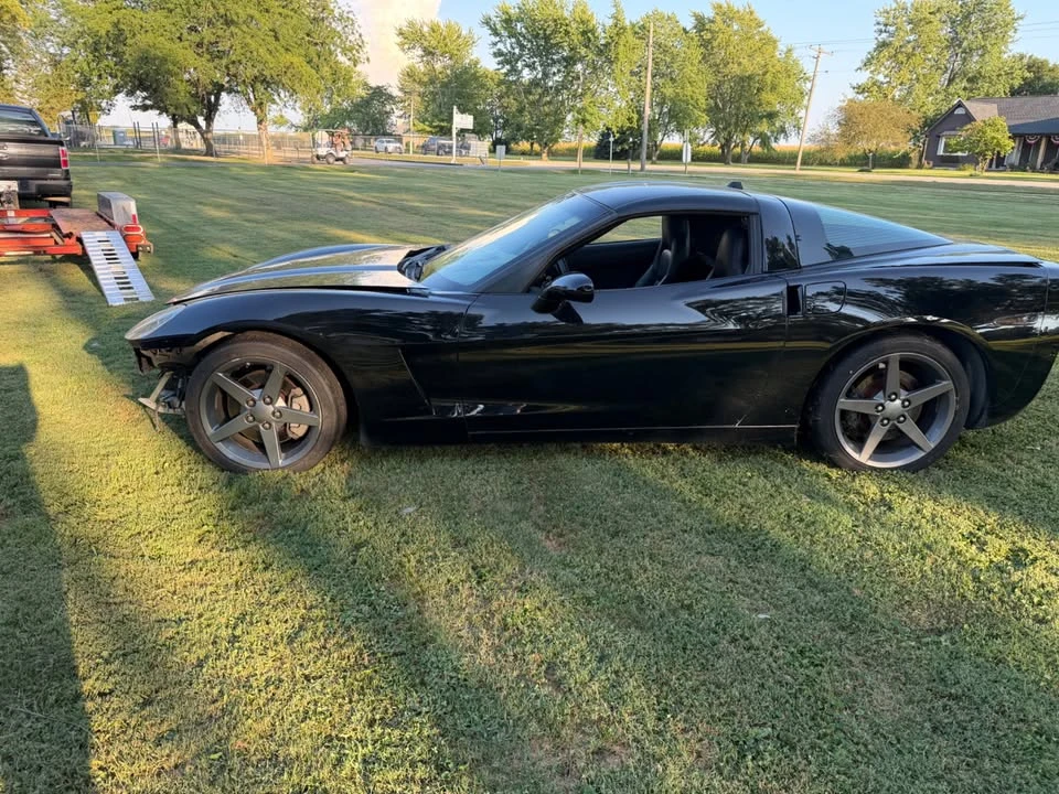 2005 Chevrolet Corvette C6 - Image 3 of 8