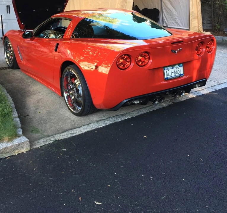 2005 Chevrolet Corvette C6 - Image 2 of 4