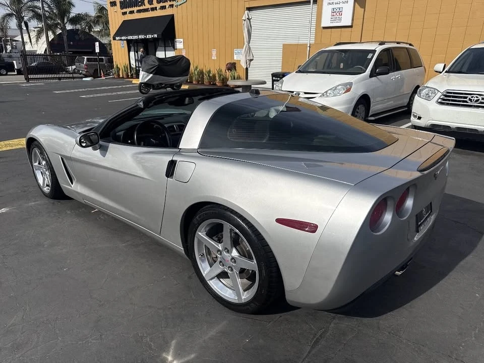 2005 Chevrolet Corvette C6 - Image 14 of 20