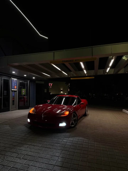 2005 Chevrolet Corvette C6 - Image 16 of 17