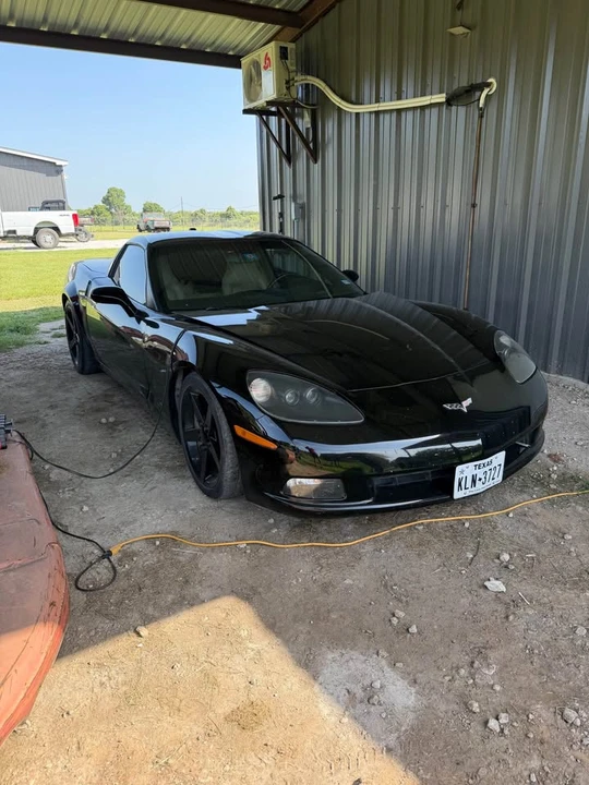 2005 Chevrolet Corvette C6 - Image 2 of 3