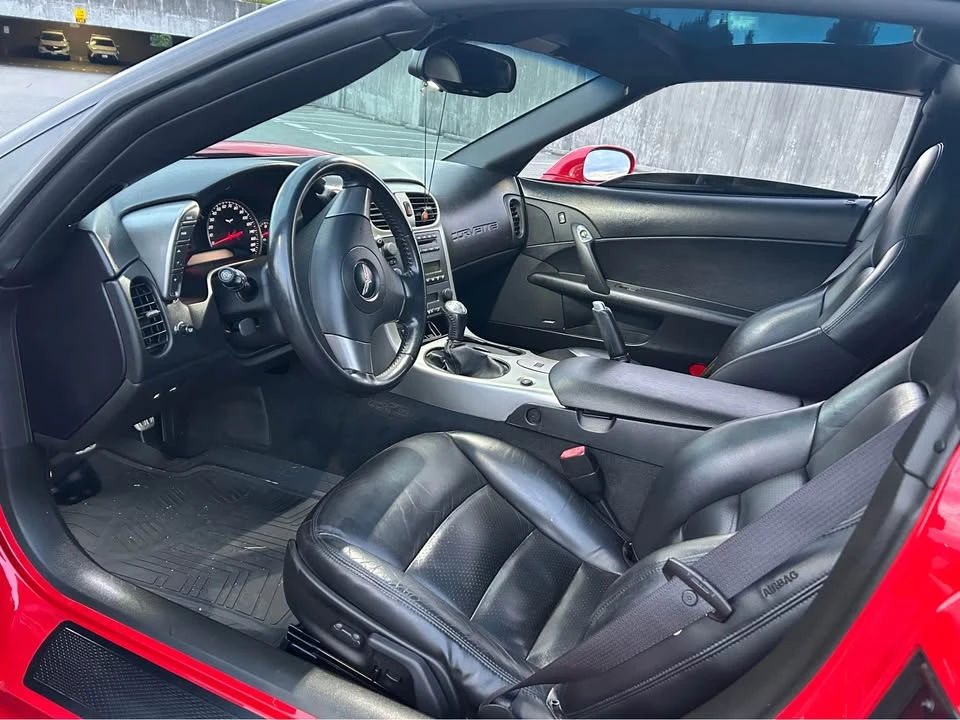 2005 Chevrolet Corvette C6 - Image 8 of 16