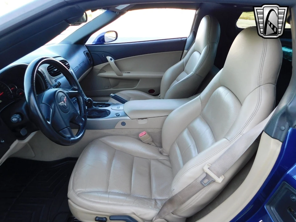 2005 Chevrolet Corvette C6 - Image 13 of 21
