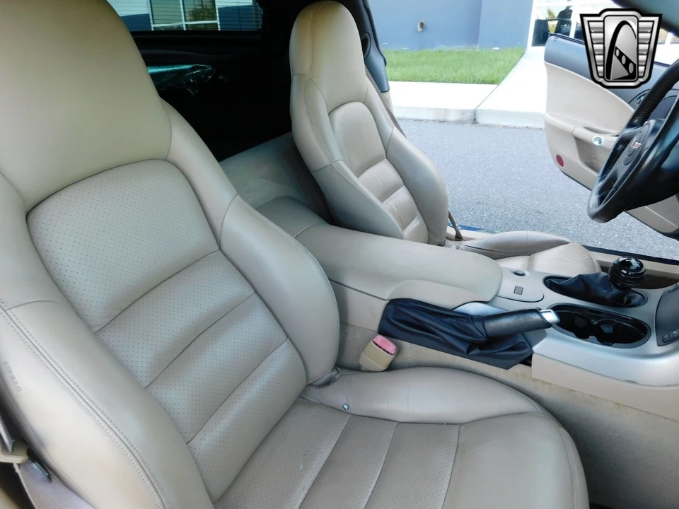 2005 Chevrolet Corvette C6 - Image 17 of 21