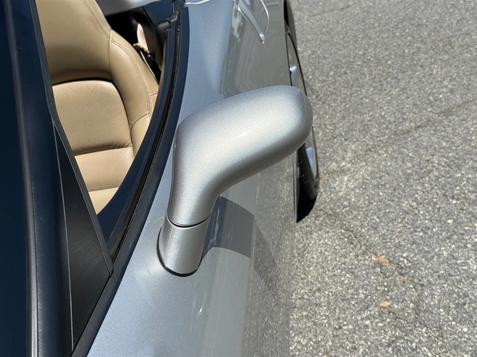 2005 Chevrolet Corvette C6 - Image 16 of 31