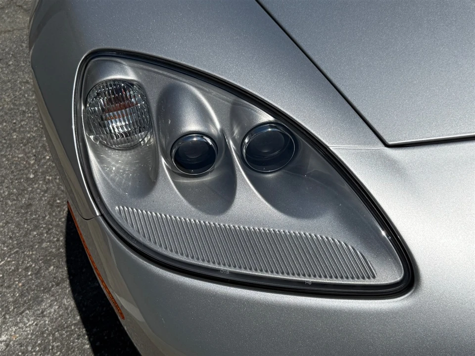 2005 Chevrolet Corvette C6 - Image 19 of 31