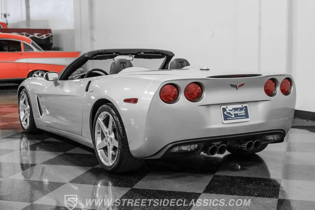 2005 Chevrolet Corvette C6 - Image 10 of 31