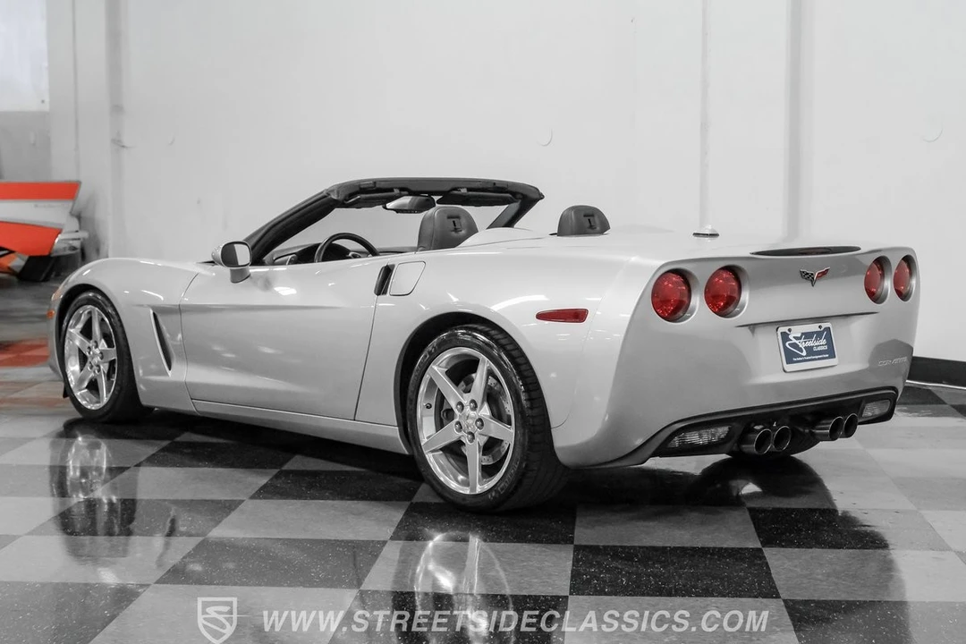 2005 Chevrolet Corvette C6 - Image 9 of 31