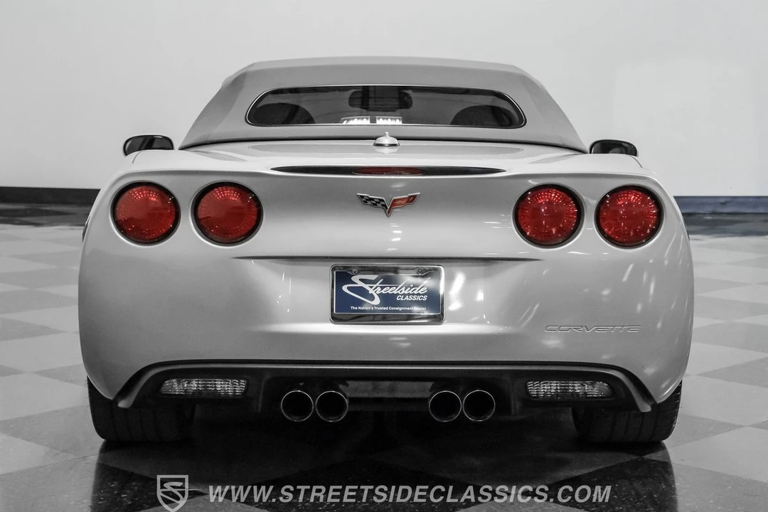 2005 Chevrolet Corvette C6 - Image 11 of 31