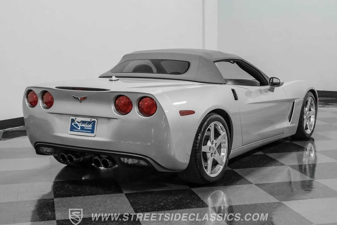 2005 Chevrolet Corvette C6 - Image 25 of 31