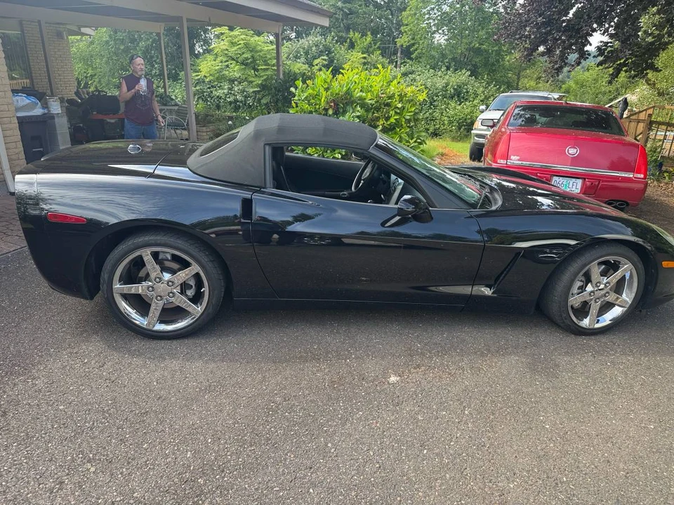 2005 Chevrolet Corvette C6 - Image 13 of 17