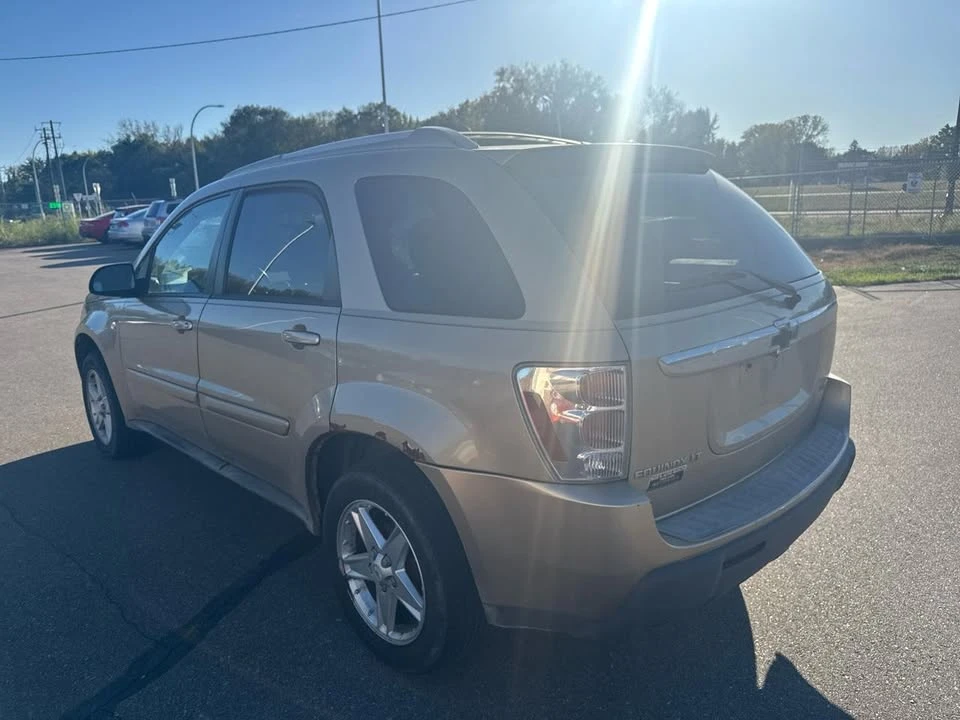 2005 Chevrolet Equinox - Image 7 of 10