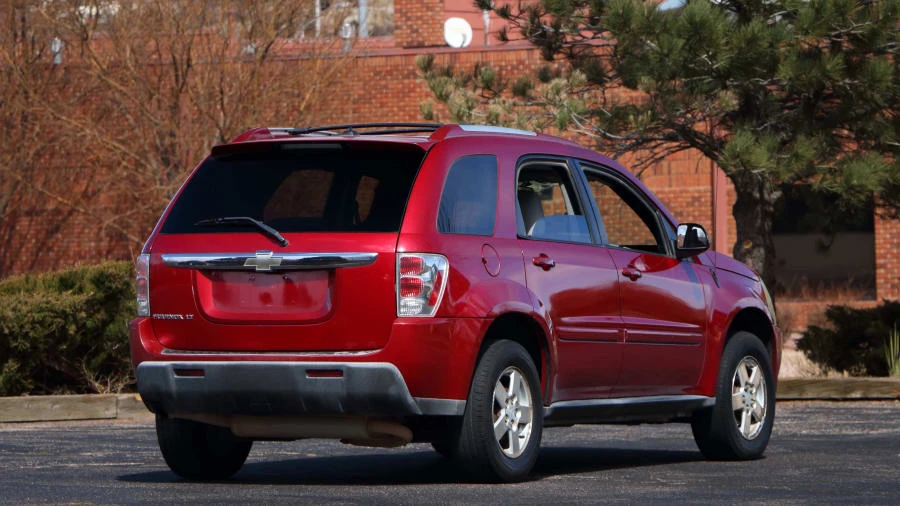 2005 Chevrolet Equinox - Image 3 of 12