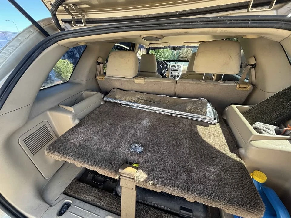 2005 Chevrolet Equinox - Image 12 of 13