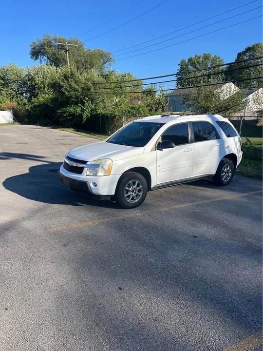 2005 Chevrolet Equinox - Image 2 of 7
