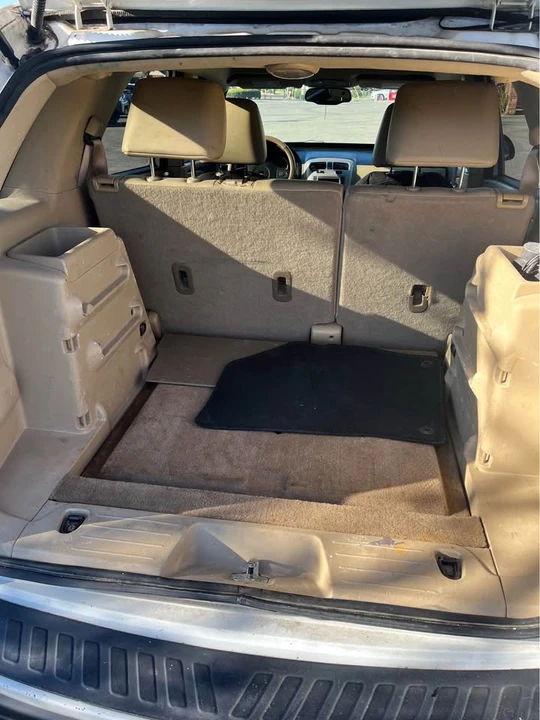 2005 Chevrolet Equinox - Image 6 of 7