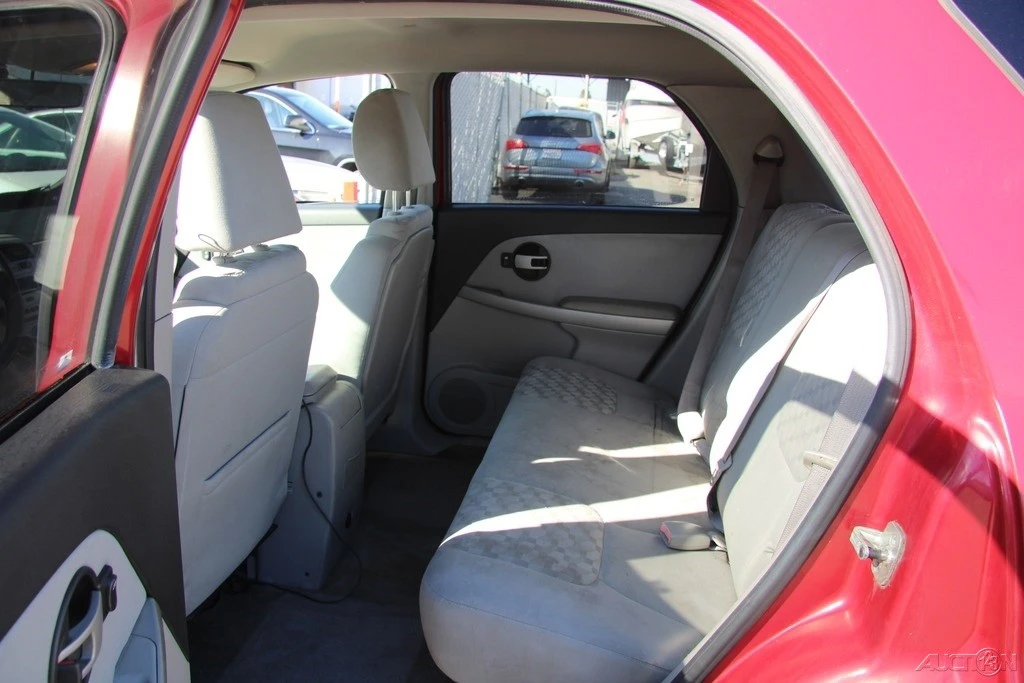 2005 Chevrolet Equinox - Image 21 of 21