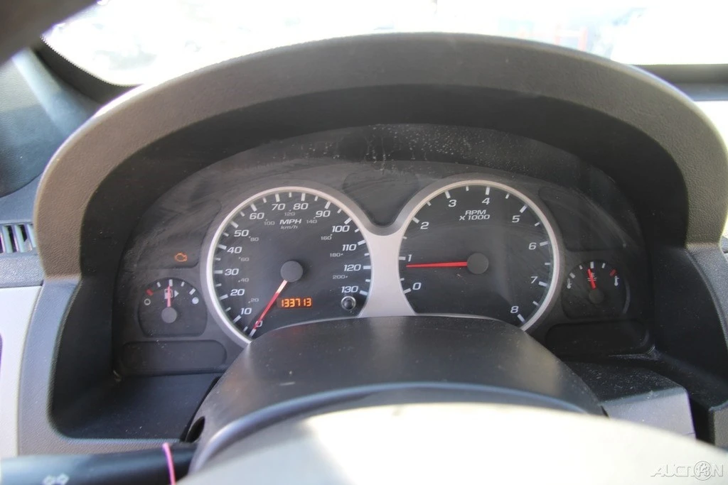 2005 Chevrolet Equinox - Image 16 of 21