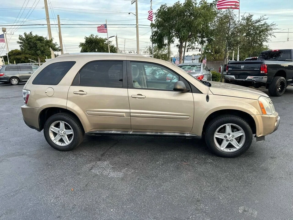 2005 Chevrolet Equinox - Image 6 of 21